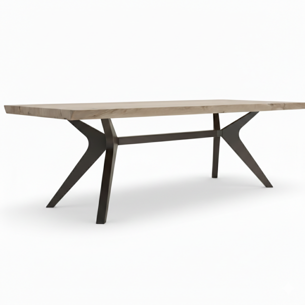 Holz Esstisch mit Metallbeinen